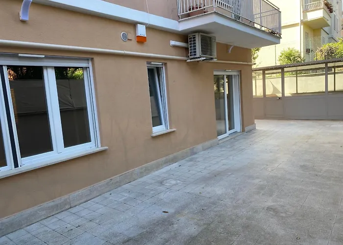 Domus Carola